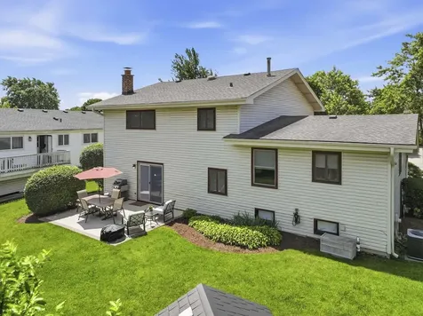 415 Cypress Court Schaumburg IL 60193