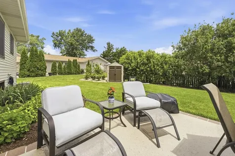 415 Cypress Court Schaumburg IL 60193