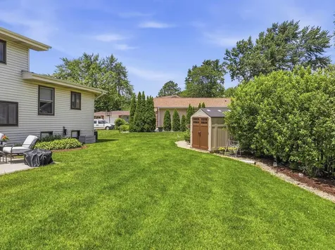 415 Cypress Court Schaumburg IL 60193