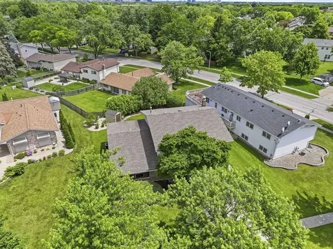 415 Cypress Court Schaumburg IL 60193