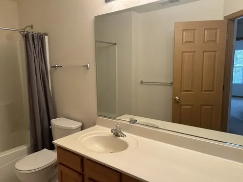 2482 Stoughton Circle Aurora IL 60502