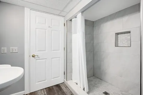 6217 South Mason Avenue Chicago IL 60638