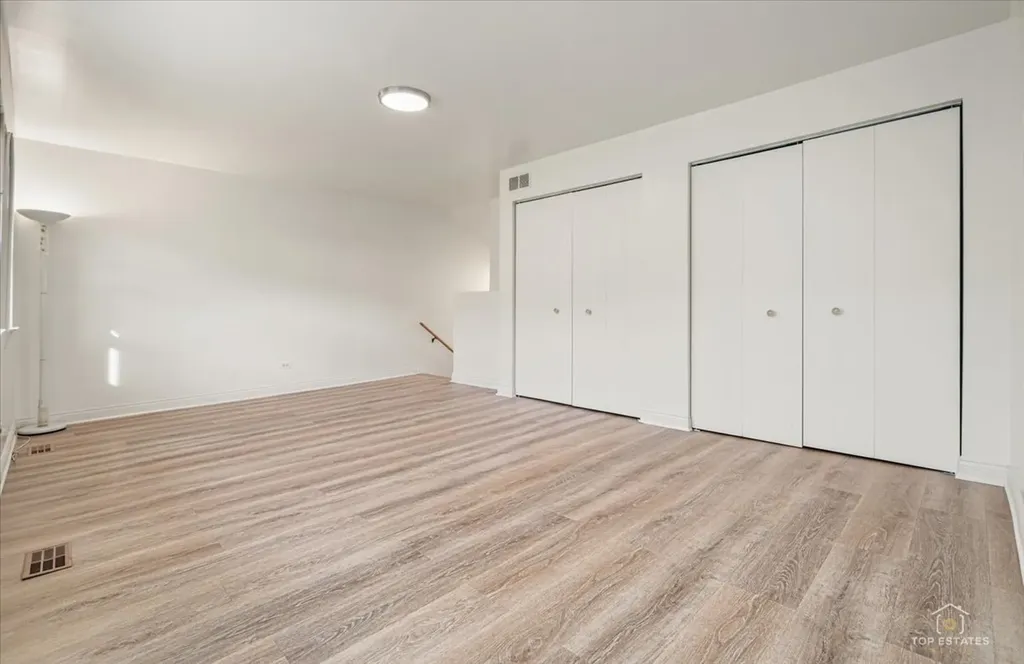 611 West 25th Place Chicago IL 60616