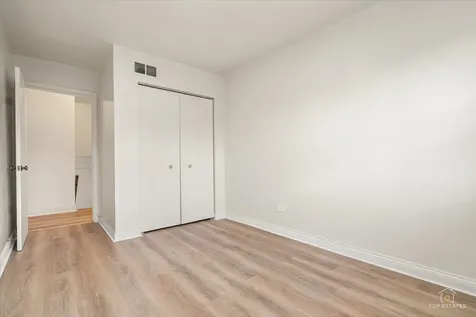 611 West 25th Place Chicago IL 60616