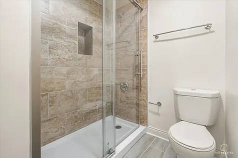 611 West 25th Place Chicago IL 60616