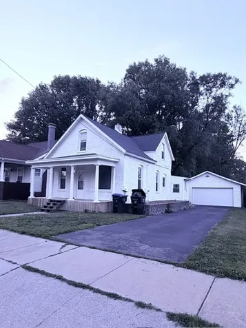 1005 West Taylor Street Bloomington IL 61701