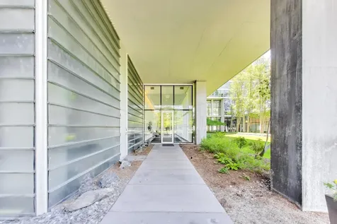 9655 Woods Drive Skokie IL 60077