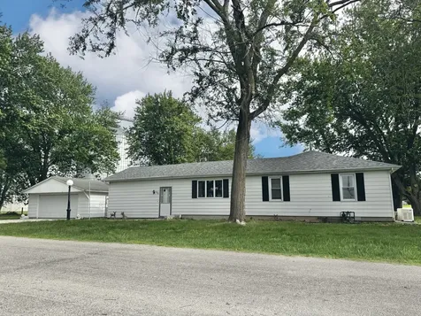 302 Norton Street Cabery IL 60919
