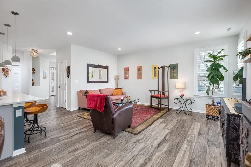 27W119 Redbud Lane Winfield IL 60190