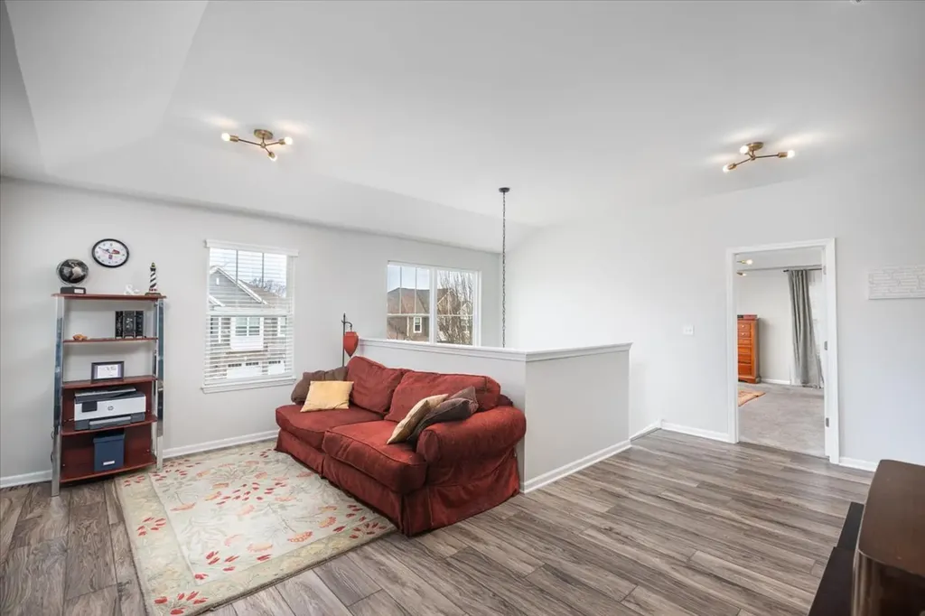 27W119 Redbud Lane Winfield IL 60190