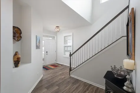 27W119 Redbud Lane Winfield IL 60190