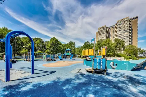 6171 North Sheridan Road Chicago IL 60660