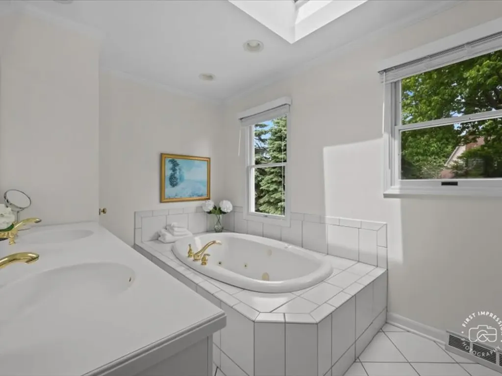 1426 Druid Hills Court Naperville IL 60563