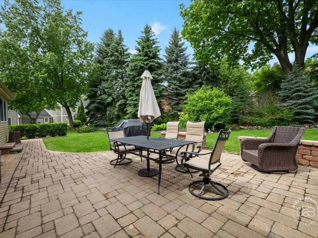 1426 Druid Hills Court Naperville IL 60563