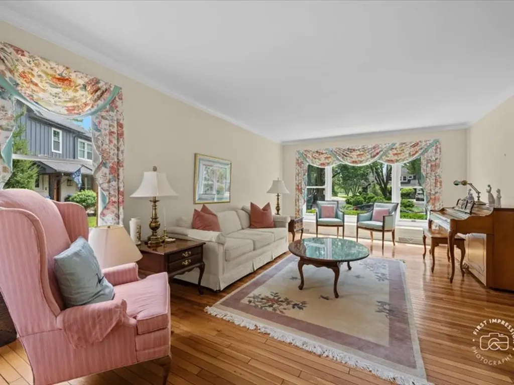 1426 Druid Hills Court Naperville IL 60563