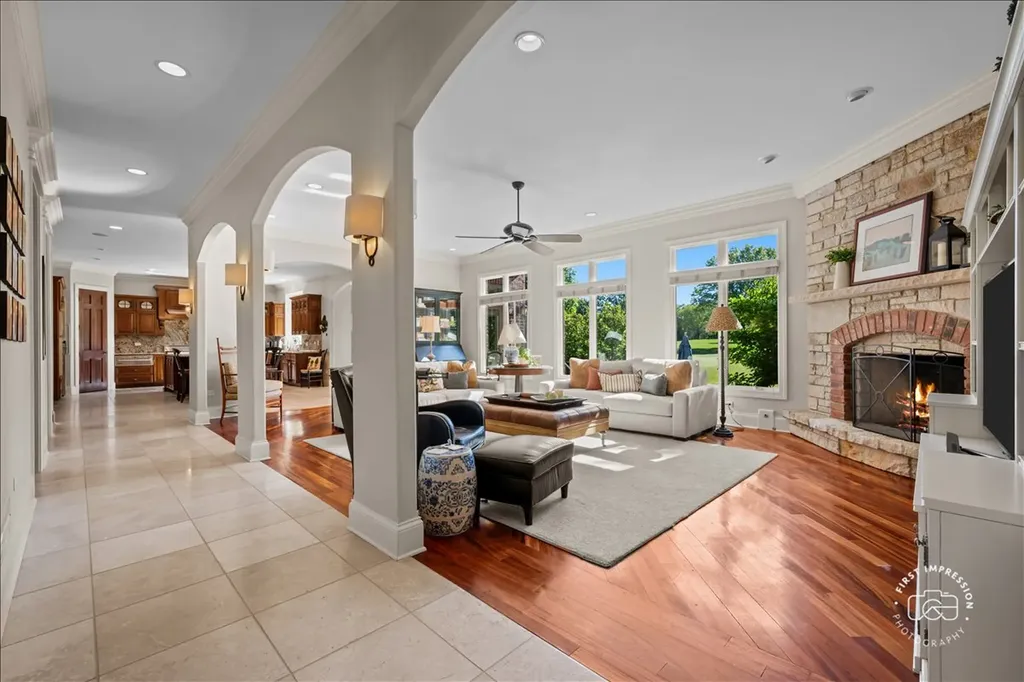 1116 Heatherton Drive Naperville IL 60563