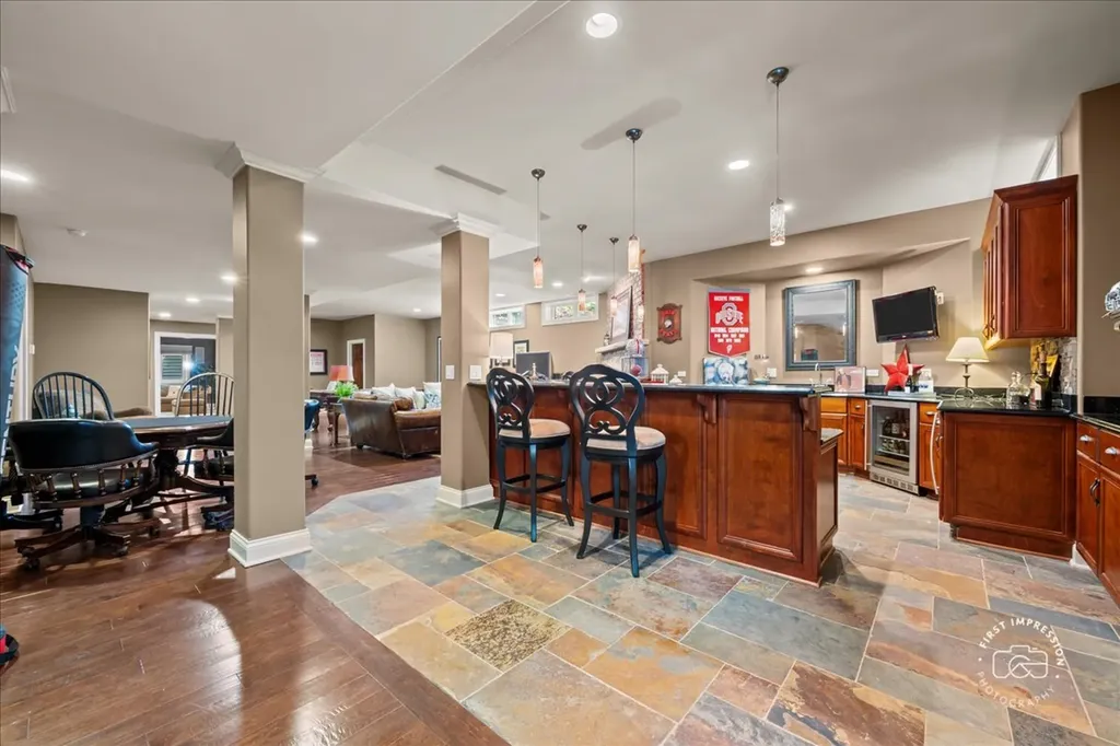 1116 Heatherton Drive Naperville IL 60563