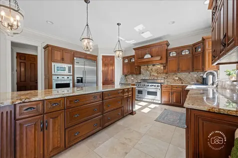 1116 Heatherton Drive Naperville IL 60563