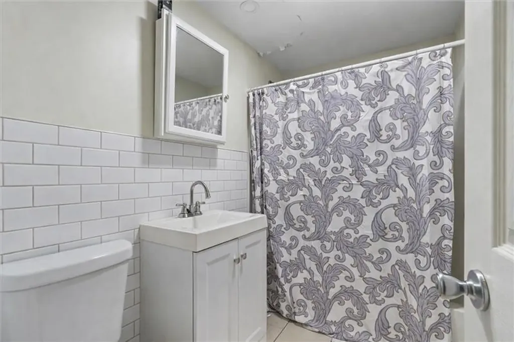3301 North Ozanam Avenue Chicago IL 60634