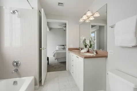 1515 South Prairie Avenue Chicago IL 60605