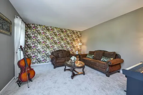 269 Prairieview Drive Geneva IL 60134