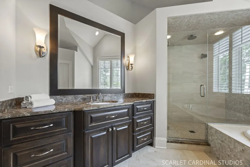 641 South Loomis Street Naperville IL 60540