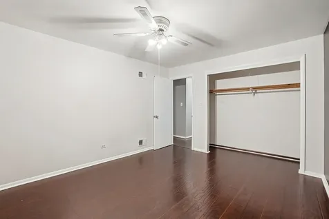 17142 Bernadine Street Lansing IL 60438