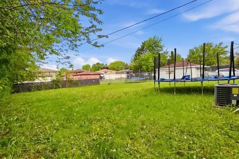 17142 Bernadine Street Lansing IL 60438