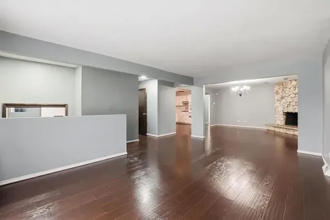 17142 Bernadine Street Lansing IL 60438