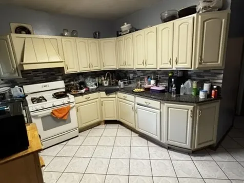 5809 South Spaulding Avenue Chicago IL 60629