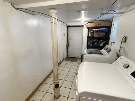 5809 South Spaulding Avenue Chicago IL 60629