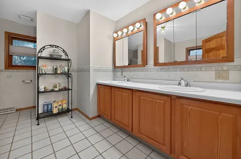 2039 Bernadette Lane Yorkville IL 60560