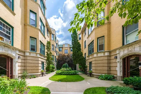 5515 North Winthrop Avenue Chicago IL 60640
