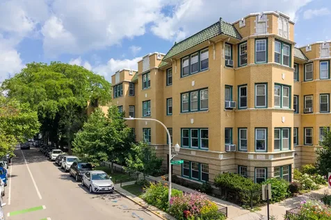 5515 North Winthrop Avenue Chicago IL 60640