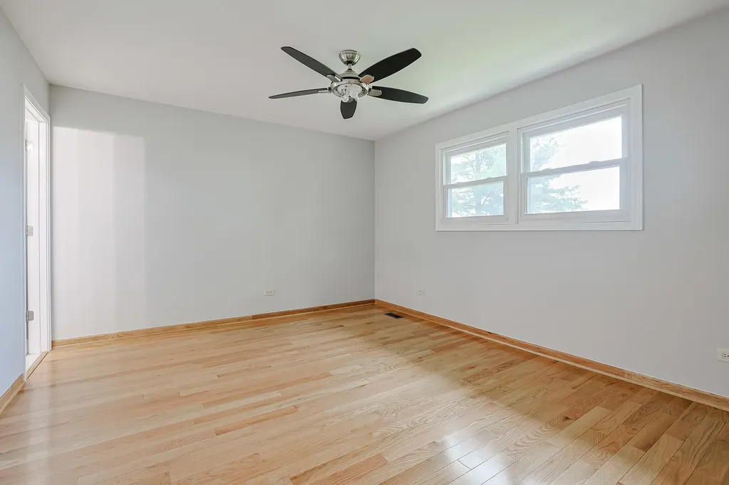 1213 Hawkins Avenue Downers Grove IL 60516