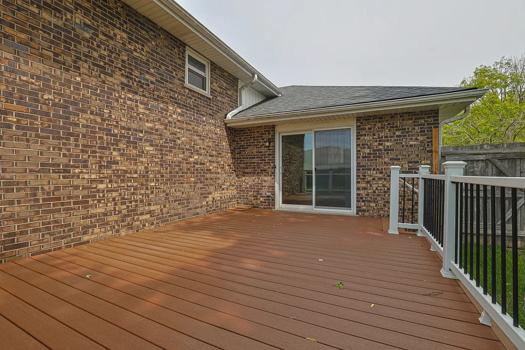 1213 Hawkins Avenue Downers Grove IL 60516