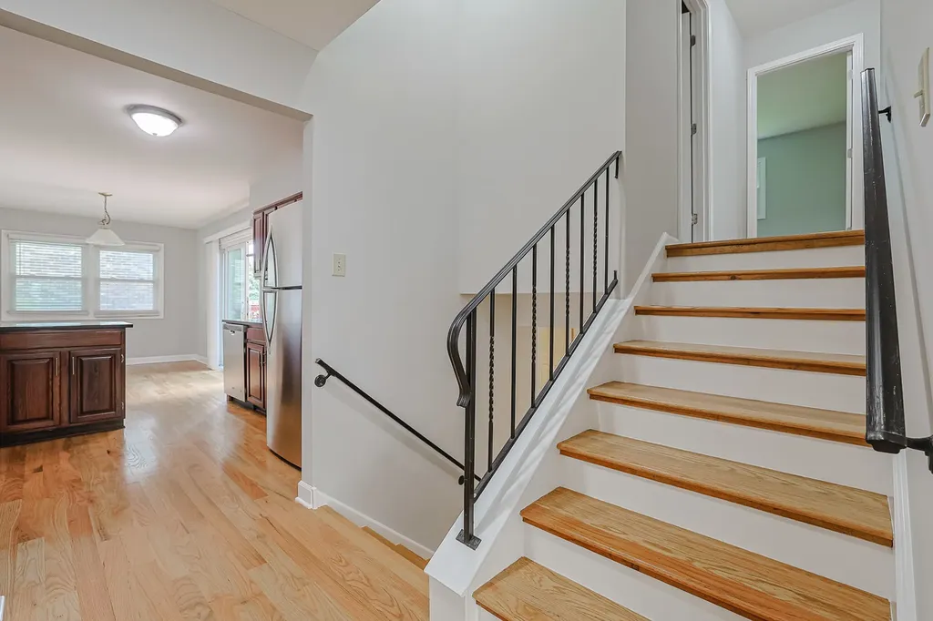 1213 Hawkins Avenue Downers Grove IL 60516
