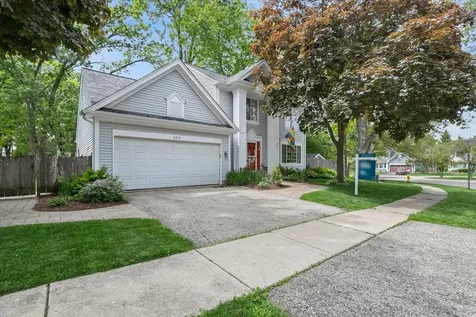 459 Rock Hall Circle Grayslake IL 60030