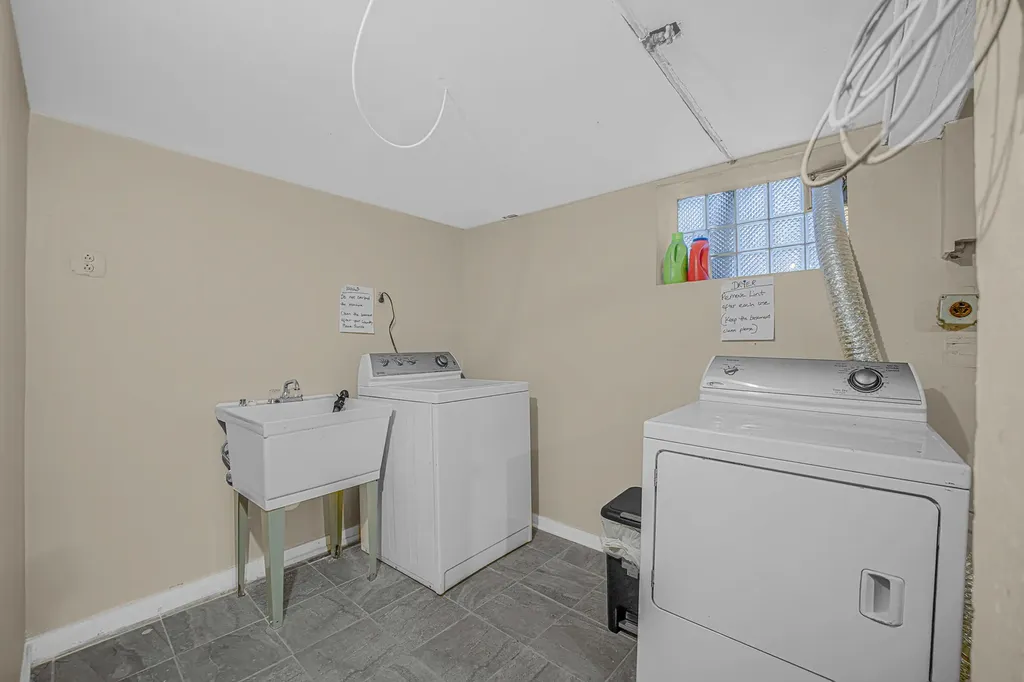 3749 South Union Avenue Chicago IL 60609