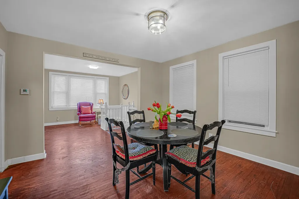 3749 South Union Avenue Chicago IL 60609