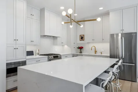 333 North Jefferson Street Chicago IL 60661