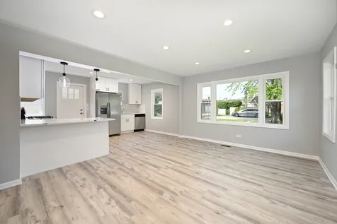 3211 George Street Franklin Park IL 60131