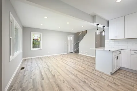 3211 George Street Franklin Park IL 60131