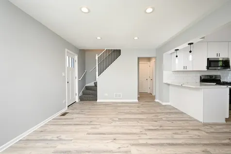 3211 George Street Franklin Park IL 60131