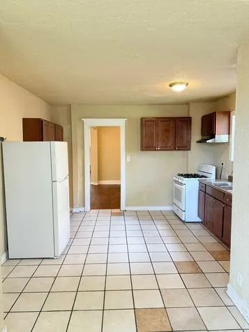 7047 South Eberhart Avenue Chicago IL 60637