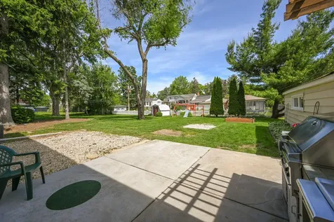 114 West Berkshire Avenue Lombard IL 60148