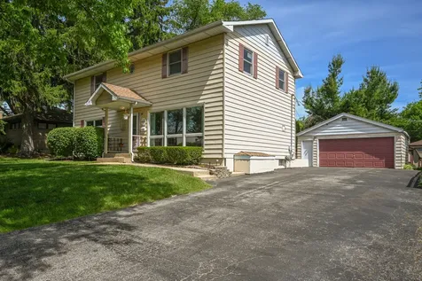 114 West Berkshire Avenue Lombard IL 60148