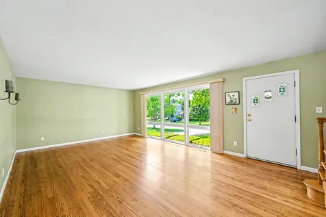 114 West Berkshire Avenue Lombard IL 60148