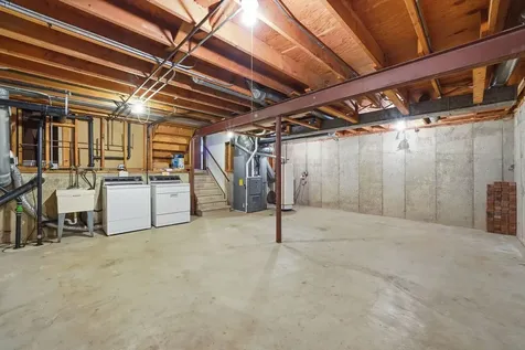 629 North Lakeview Drive Round Lake IL 60073