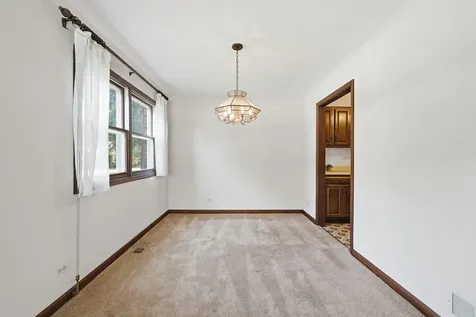 629 North Lakeview Drive Round Lake IL 60073